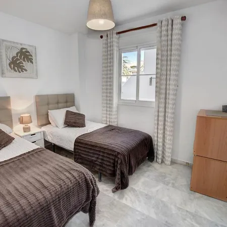 Holiday home Timon Ii, Luxury 3 Bedroom Beachside Benalmadena