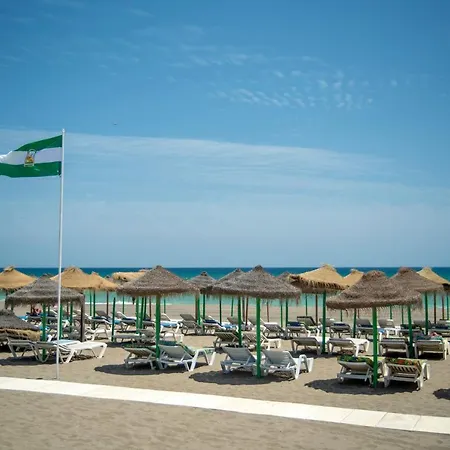 Holiday home Timon Ii, Luxury 3 Bedroom Beachside *