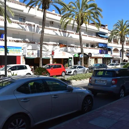 Timon Ii, Luxury 3 Bedroom Beachside Holiday home Benalmadena